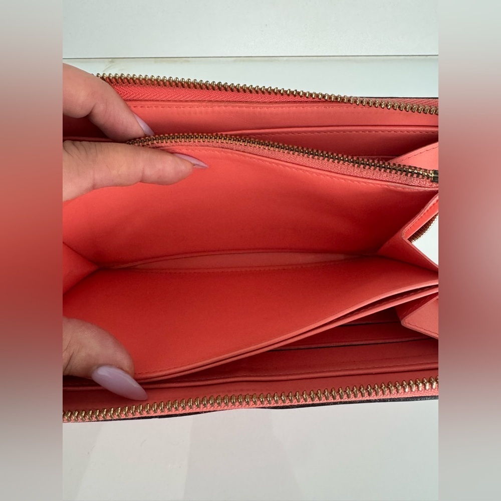 Louis Vuitton Sweet Monogram Vernis Zippy Wallet Coral Pink Limited Edition - Picture 6 of 16